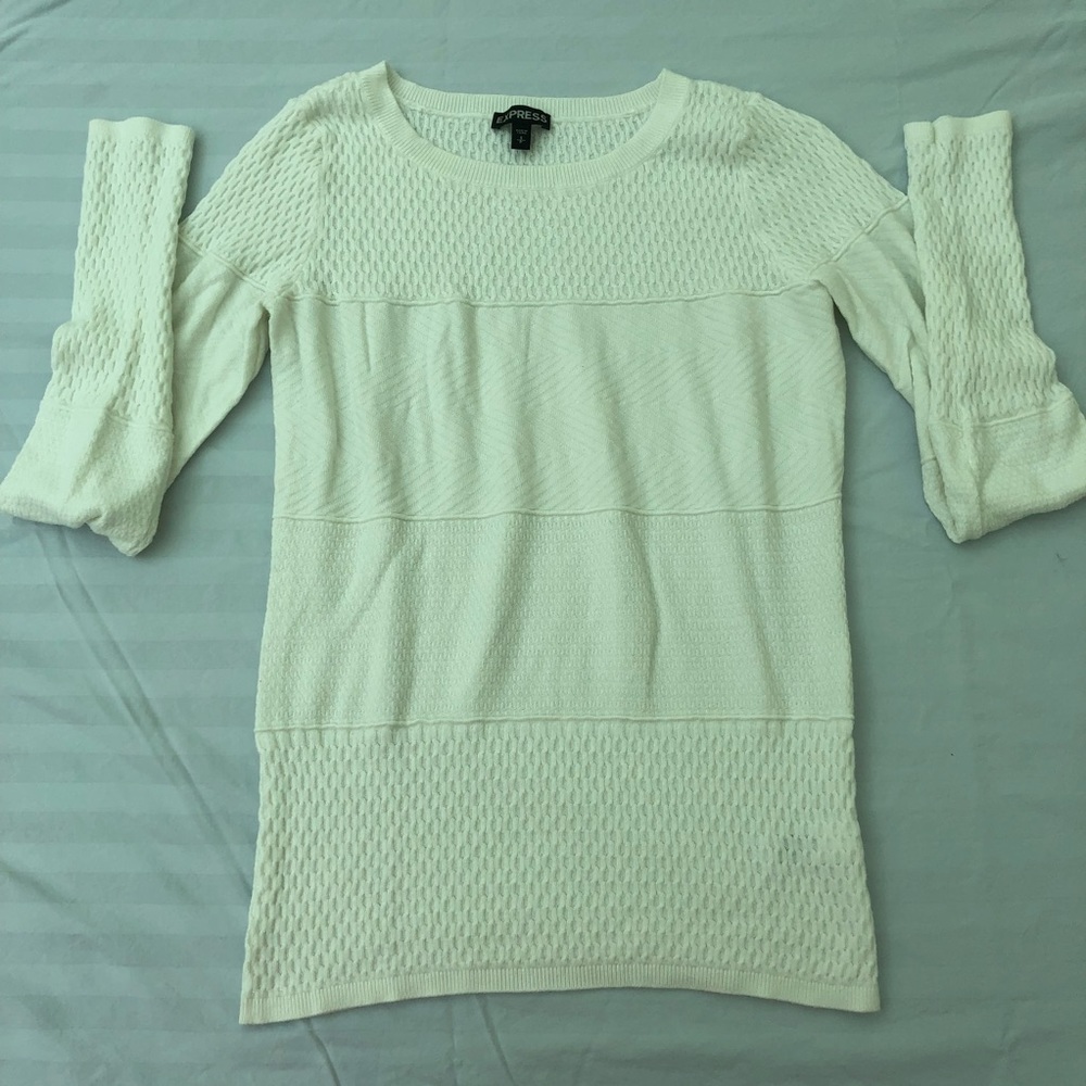 NWOT Express Stretch Crew Neck Sweater